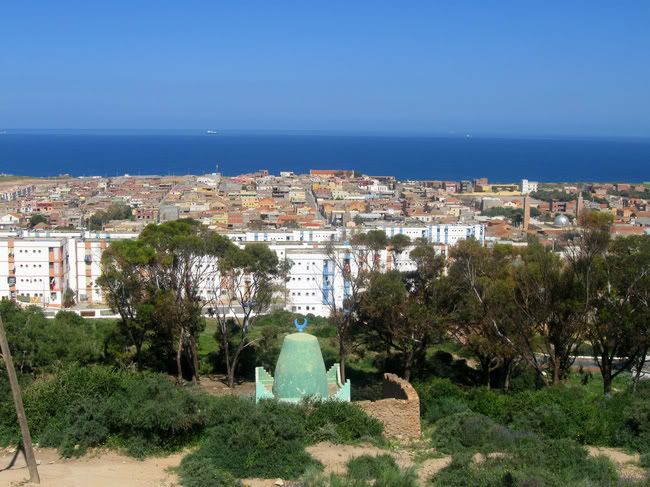 http://i303.photobucket.com/albums/nn124/BrusselsSouth/20090401%20Algeria/IMG_3530_1.jpg