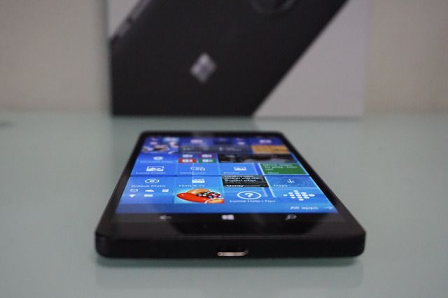 Microsoft Lumia 950 XL 評測：既熟悉又陌生的 Lumia 新旗艦 9