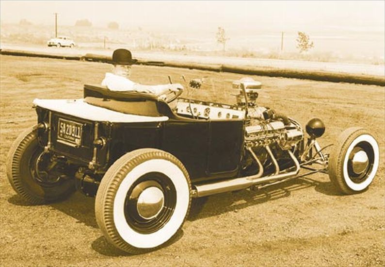 p118659_large1923_ford_model_trear_side_