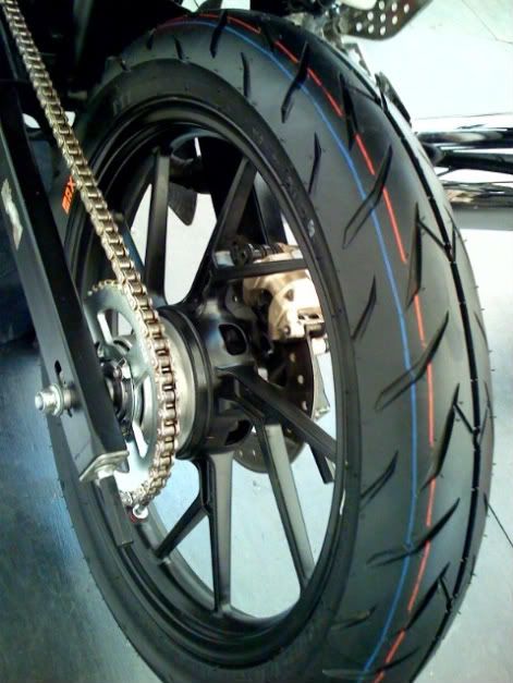 anu po d best tire for raider 150?? | Motorcycle Philippines