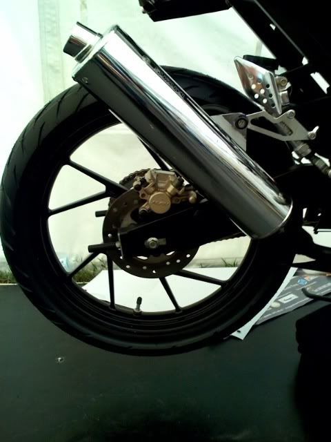 Also high speed underbones like Suzuki 150R and Yamaha Snipers are usually 