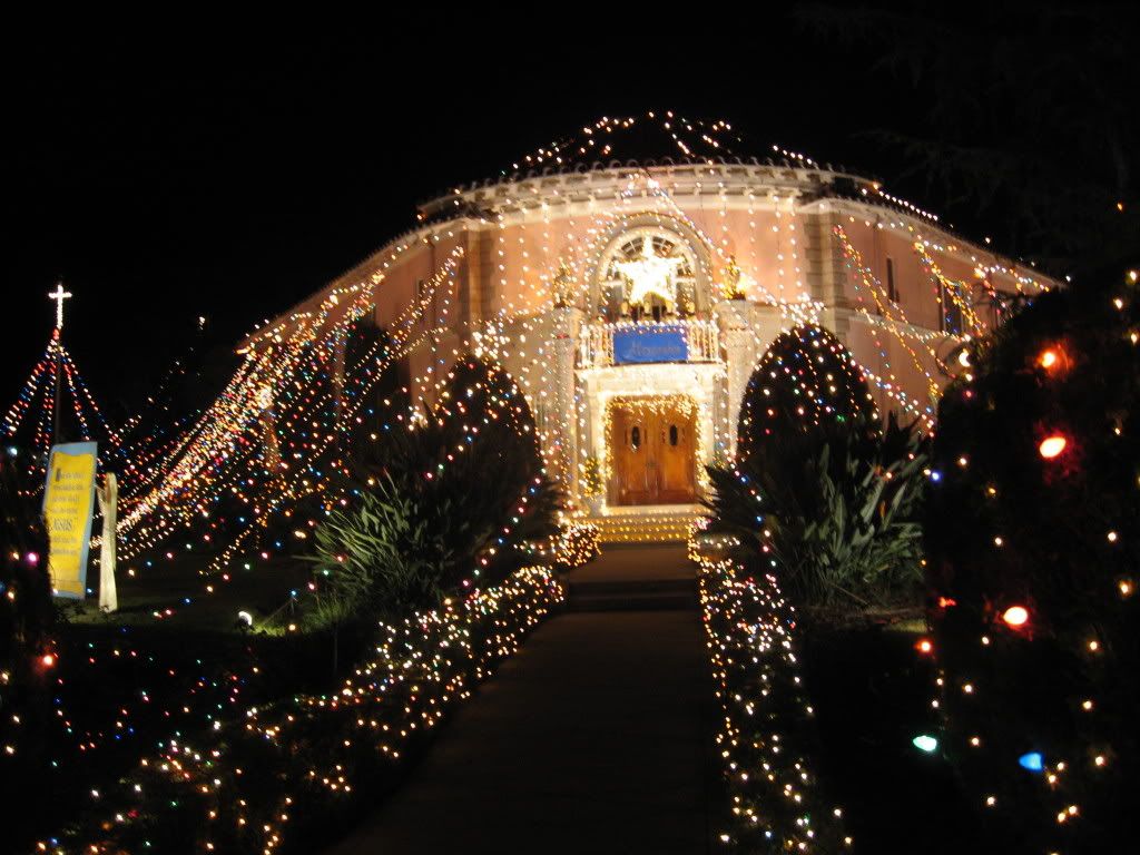 Balian House Christmas Lights 2022 Pics Christmas Lights!
