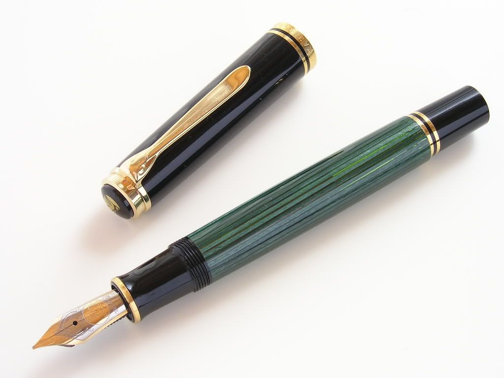 Pelikan M800