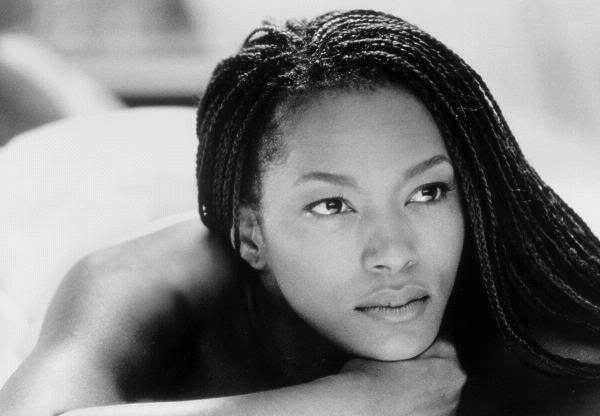 Angela Bassett Pictures, Images and Photos
