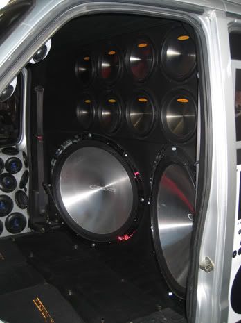 audiobahn 34 inch subwoofer