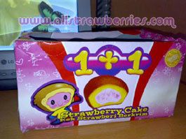 1+1 Strawberry Cake