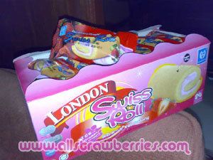 London Swiss Roll Strawberry