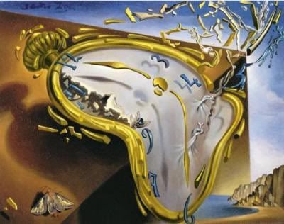 Salvador-Dali-Montre-Molle-au-Moment