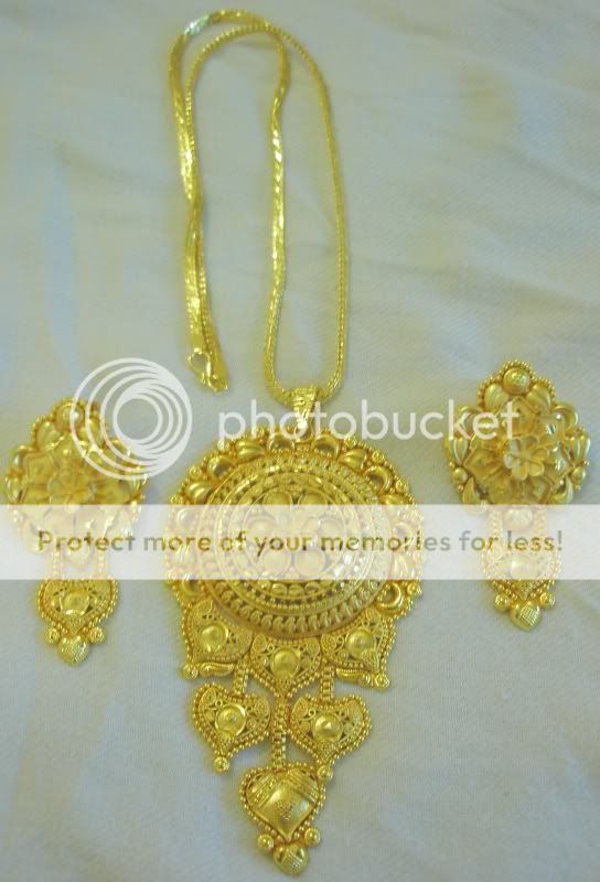 vintage gold chain pendant necklace earring set